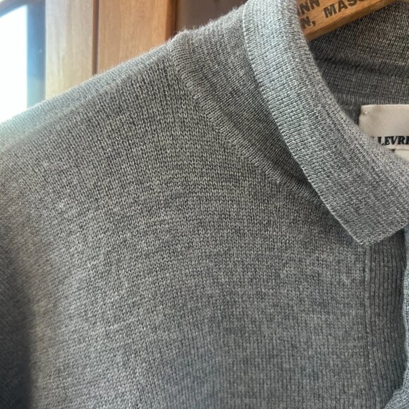 Men’s three button crew neck with collar - Picture 5 of 7